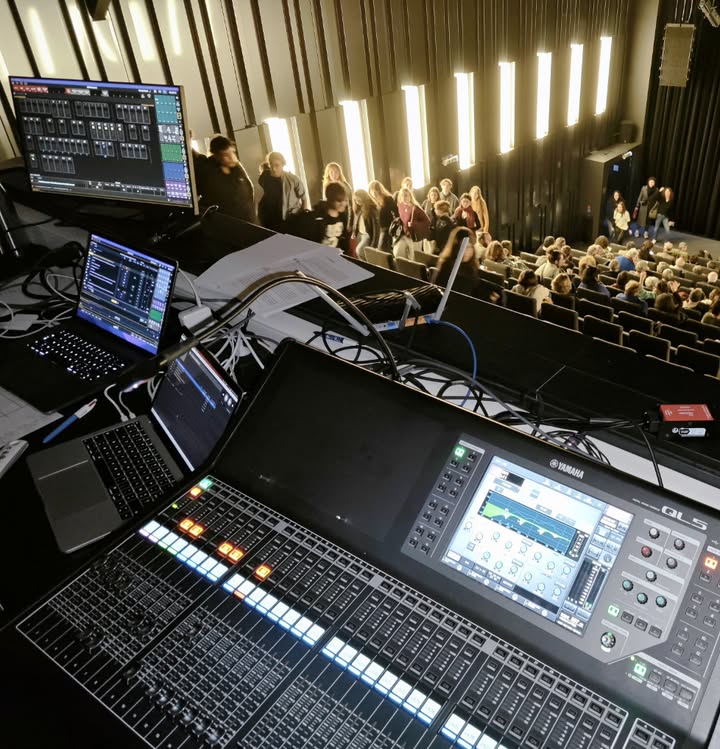 Uzerche, la perle du Limousin