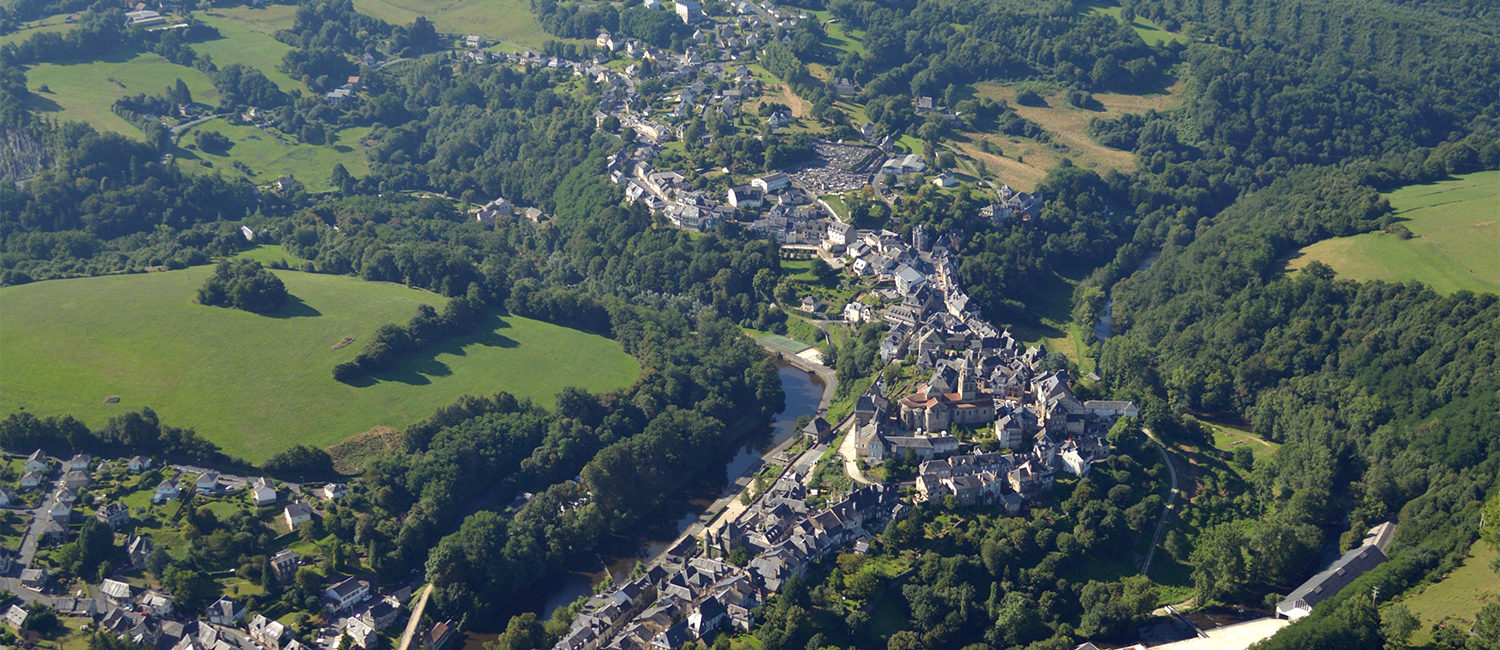 Uzerche vue du ciel